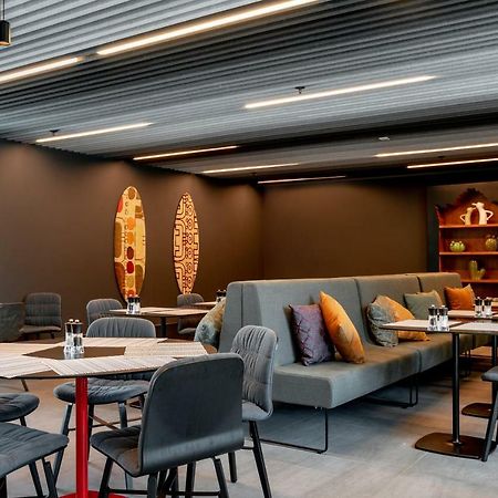 Radius Hotel Tbilisi Buitenkant foto