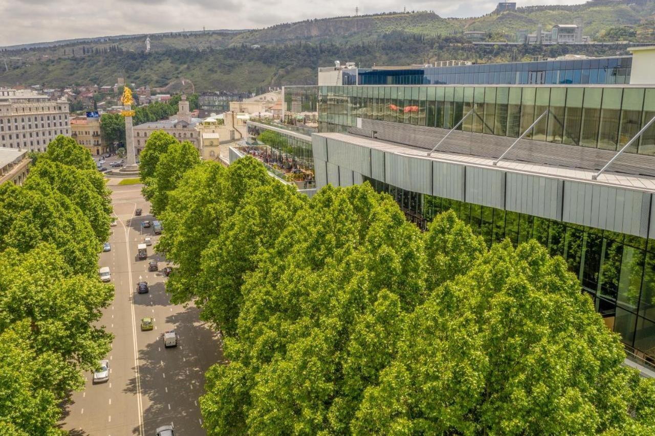 Radius Hotel Tbilisi Buitenkant foto