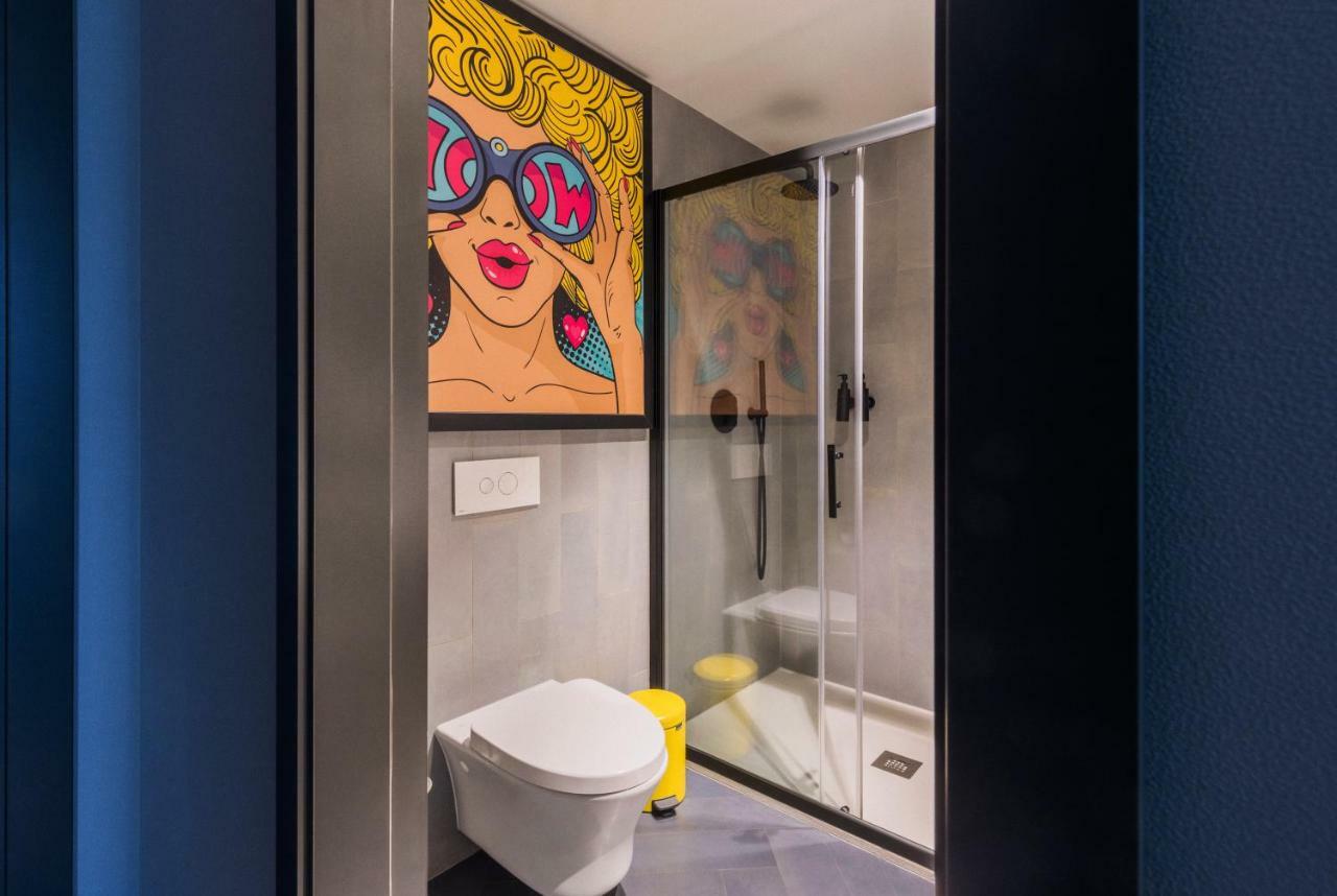 Radius Hotel Tbilisi Buitenkant foto